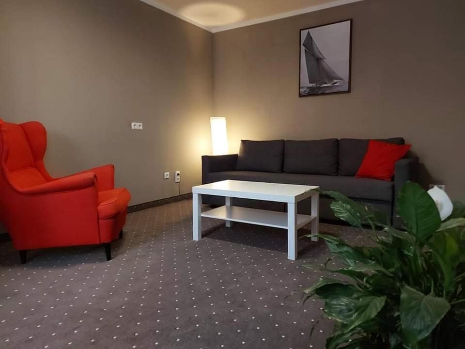Boutique Hostel Zum Goldenen Kegel Вена Экстерьер фото