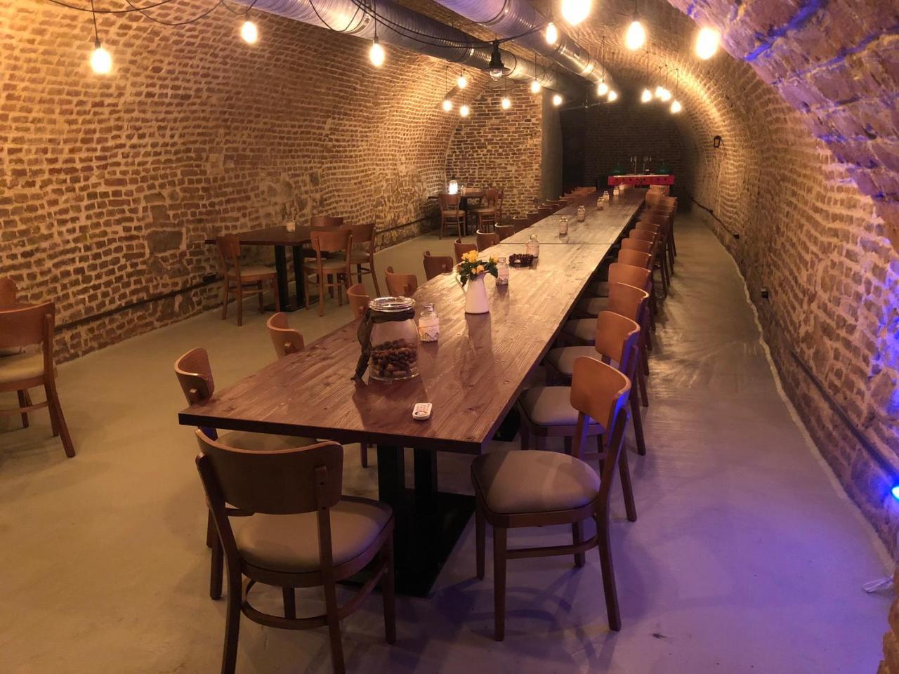 Boutique Hostel Zum Goldenen Kegel Вена Экстерьер фото