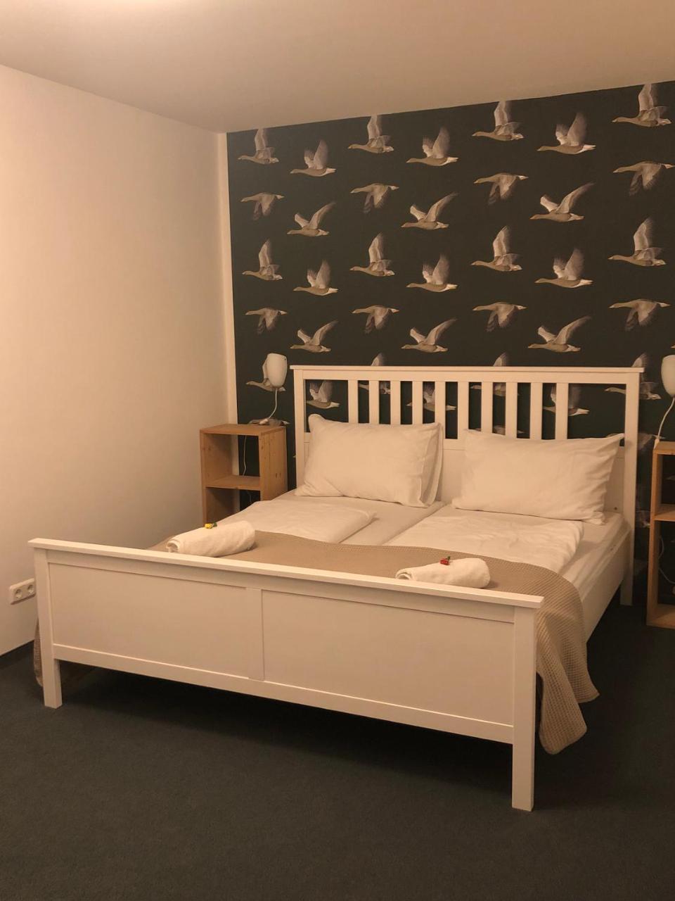 Boutique Hostel Zum Goldenen Kegel Вена Экстерьер фото